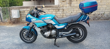 Suzuki GSX-ES