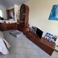 Cucina ,mobiletto per salotto