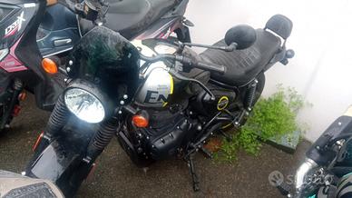 Royal Enfield HNTR 350