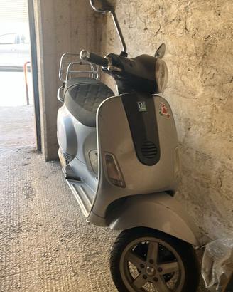 vespa lx 150