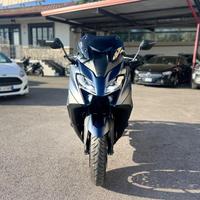 YAMAHA T-Max 560 sport con soli 3Mila km 0 SINIST