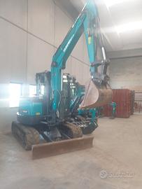 Escavatore sunward 60 q.li
