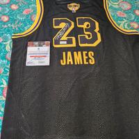 Maglia Lakers Lebron James autografata con COA