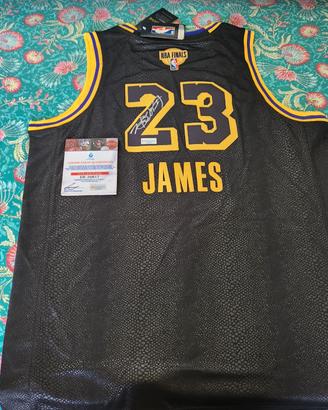 Maglia Lakers Lebron James autografata con COA