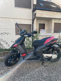 Aprilia Sr 50 Motard 2 Tempi
