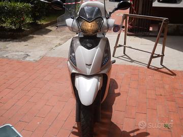 Kymco People 200 - 2017