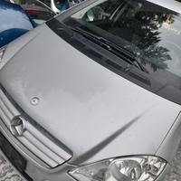 Cofano anteriore grigio x Mercedes Classe A 180 CD