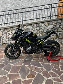 Kawasaki Z900 full-optional 2019