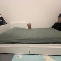Divano letto IKEA Flekke e i due materassi NUOVO