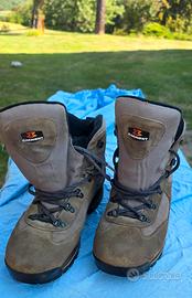scarponi trekking Garmont tg44,5