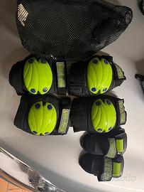 Kit 6 pezzi protezione skate/roller