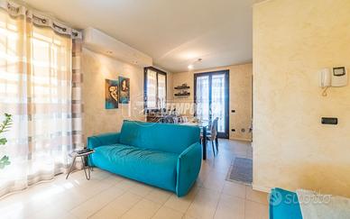 Bilocale in Via Albizzati 2, Centro Cusago