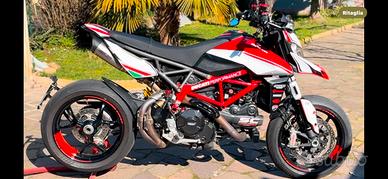 Hypermotard 950
