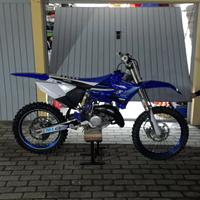 Yamaha YZ 125