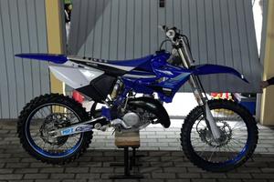 Yamaha YZ 125