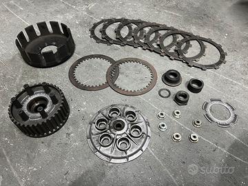 Per Ducati 998 del 2003  frizione originale