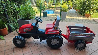 Trattore a pedali con rimorchio