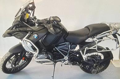 BMW Gs 1250 Adventure Triple black