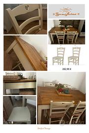 Tavolo in legno con 4 sedie