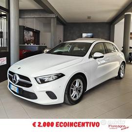 MERCEDES-BENZ A 180 d Automatic Business Extra