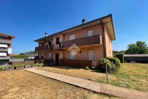 4 LOCALI A ARCISATE