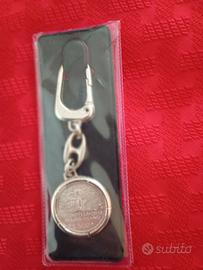 (VATICANO) PORTACHIAVI CON 500 LIRE ARGENTO