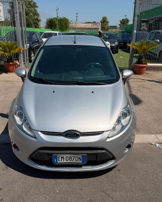 Ford Fiesta 1.2 82 CV 5 porte Titanium