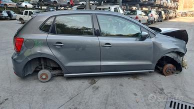 VW POLO 2017 SOLO PER RICAMBI