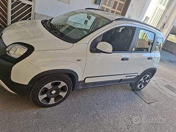 Fiat Panda city cross 1.0 hybrid