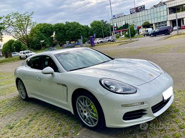 Porsche Panamera S e-hybrid