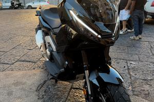 XADV 750