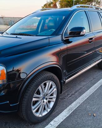 VOLVO XC90 R-design 2.4 D5 - 200 CV