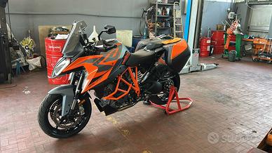 Ktm 1290 superduke gt