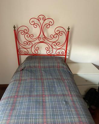Coppia struttura letto