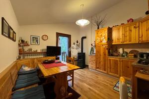 3 LOCALI A SARMEDE