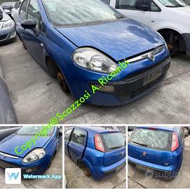 Fiat Grande Punto Evo anno 2011 per ricambi P