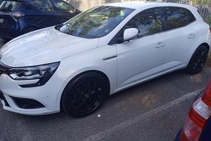 Renault Megane Bose 1.5 dci 2016