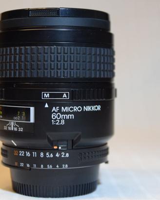 Obiettivo macro Nikon AF Micro-Nikkor 60mm f/2.8 D