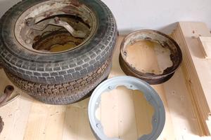 PROVO 0.99 - RUOTE LAMBRETTA LI TV SX DL GP