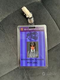 Prop Badge Mercoledi Addams