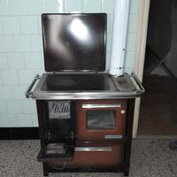 stufa a legna seminuova