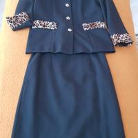 Tailleur nero con profilature taglia 46