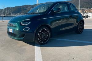 Fiat 500 elettrica 42 kwh