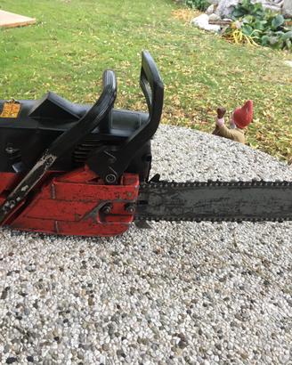 Motosega Jonsered 670