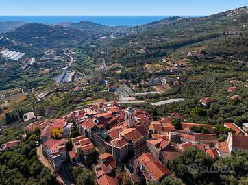 RUSTICO A IMPERIA