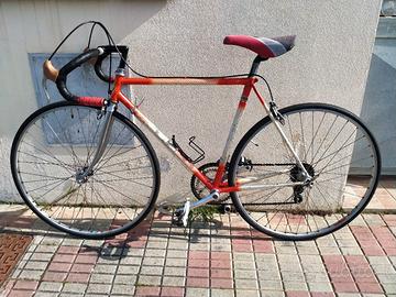 bicicletta da corsa vintage 