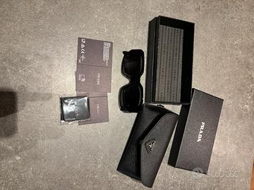 Occhiali prada da sole