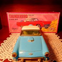 Auto giocattolo vintage Thunderbird 1956 – Fifties