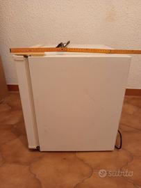 Piccolo frigorifero