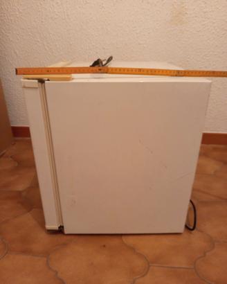 Piccolo frigorifero
